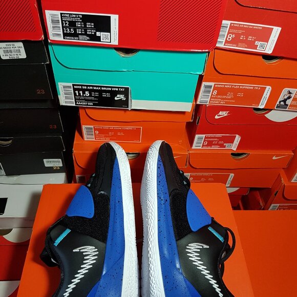 NIKE KYRIE 3 BLACK/ROYAL MEN'S US SIZE 10 BRAND NEW IN BOX - Picture 13 of 14